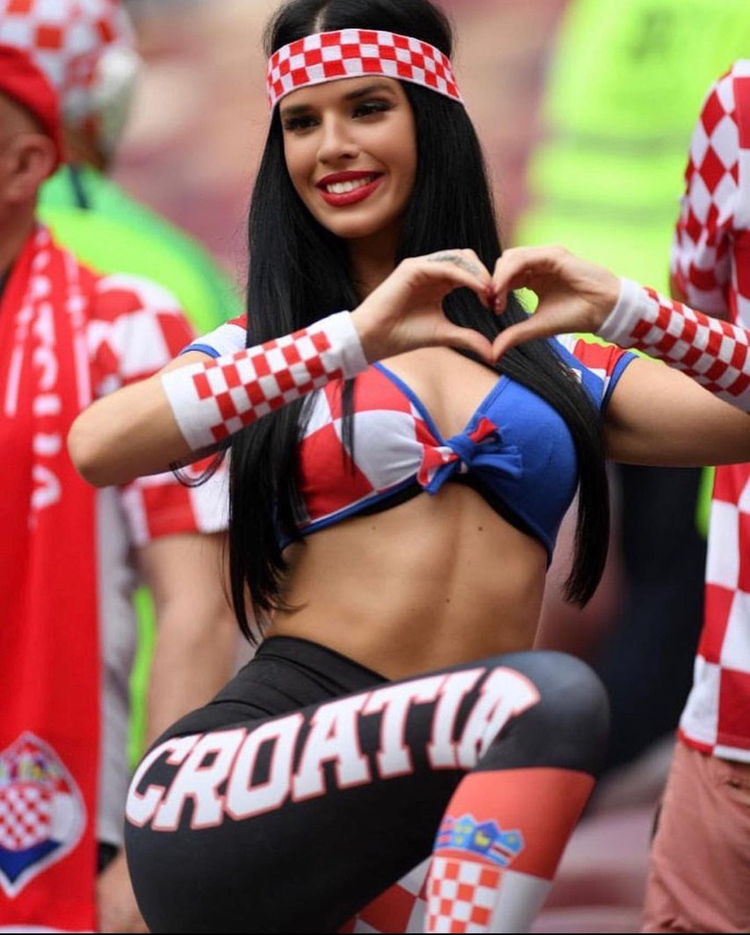 Ивана Кнолль