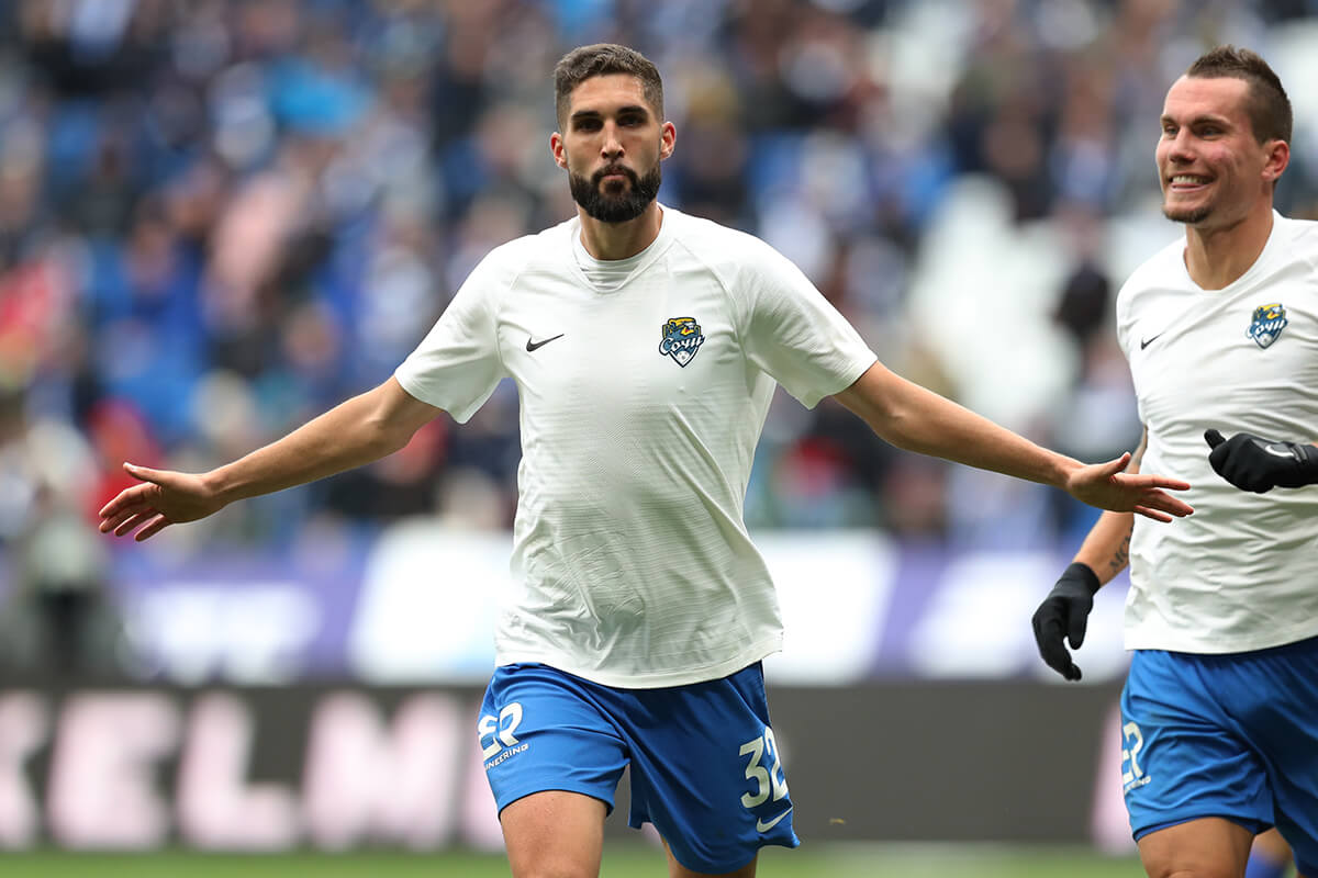 миха мевля словенский футболист. миха мевля в аланьяспоп. михе мевле. мевля ростов. миха мевля спартак.