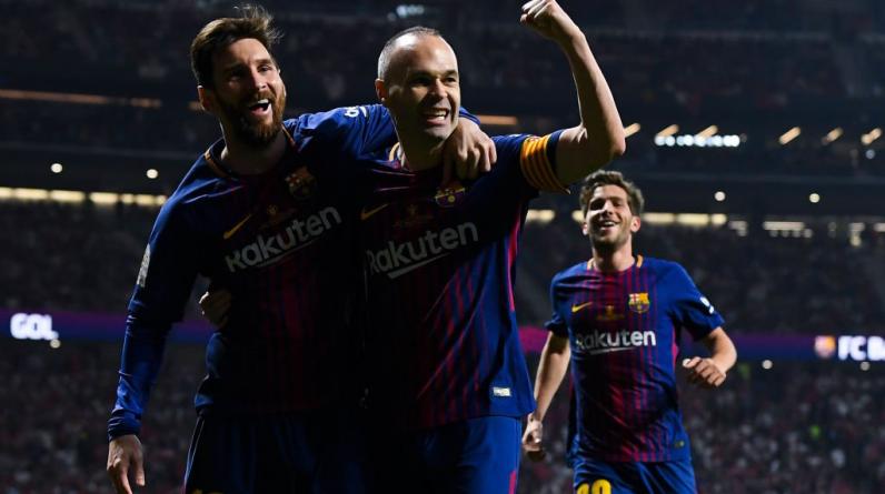 Президент «Барселоны» Лапорта заявил, что Месси и Иньеста могут вернуться в клуб